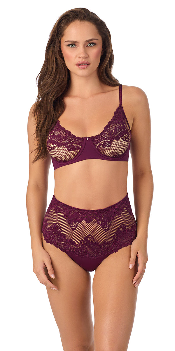 A lady wearing blackberry Lace Allure Unlined Bra