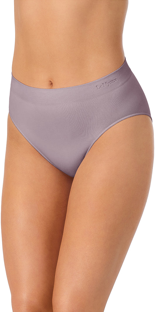 A lady wearing black Seamless Comfort Hi Cut