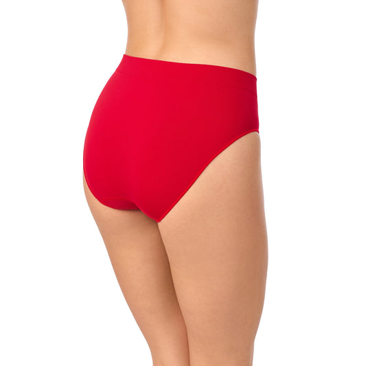 A lady wearing Seamless Comfort Hipster in Crimson