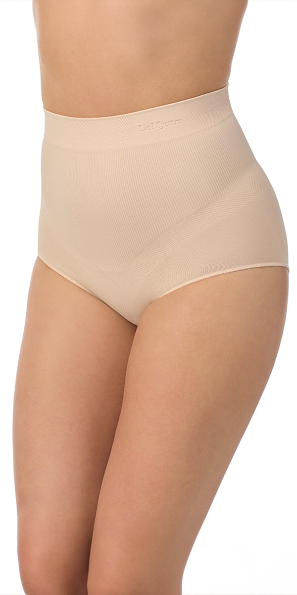 A lady wearing Soft Shell Seamless Comfort High Waist Brief