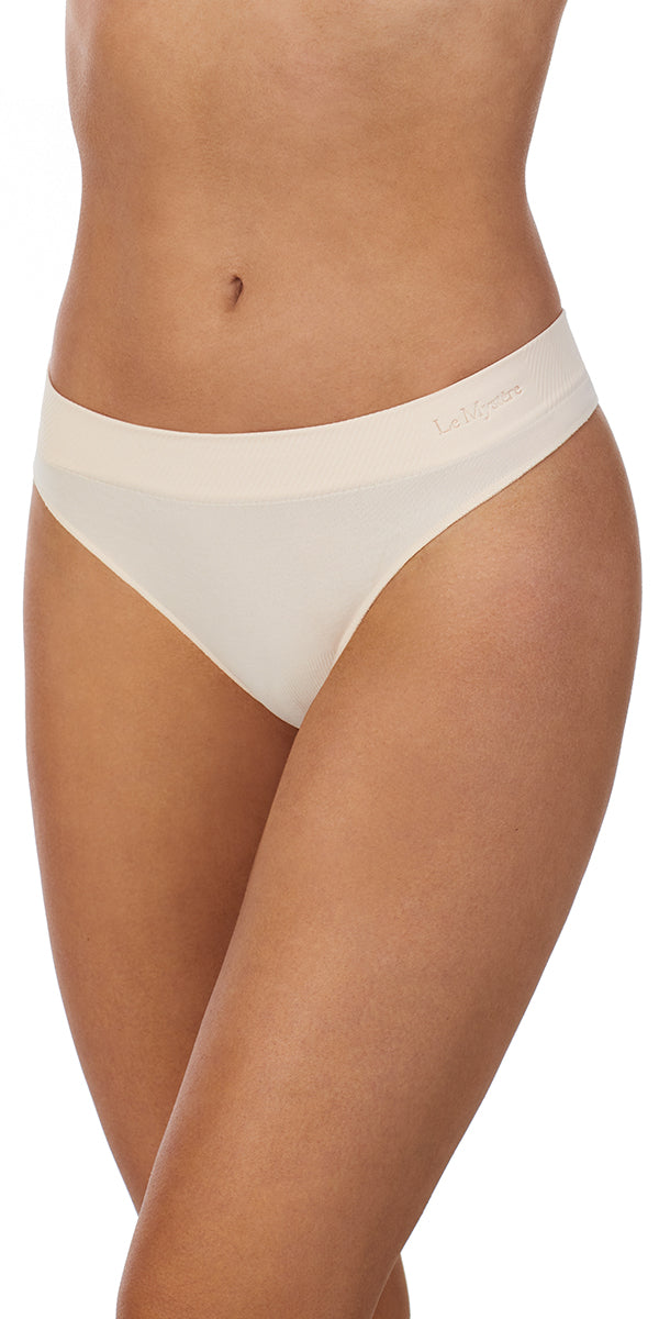 A lady wearing a soft shell Seamless Comfort Thong