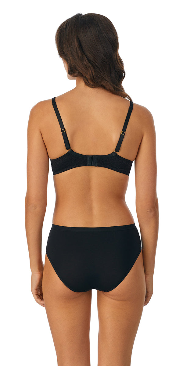 A lady wearing a black safari t shirt bra.
