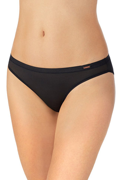 A lady wearing a black infinite comfort bikini.