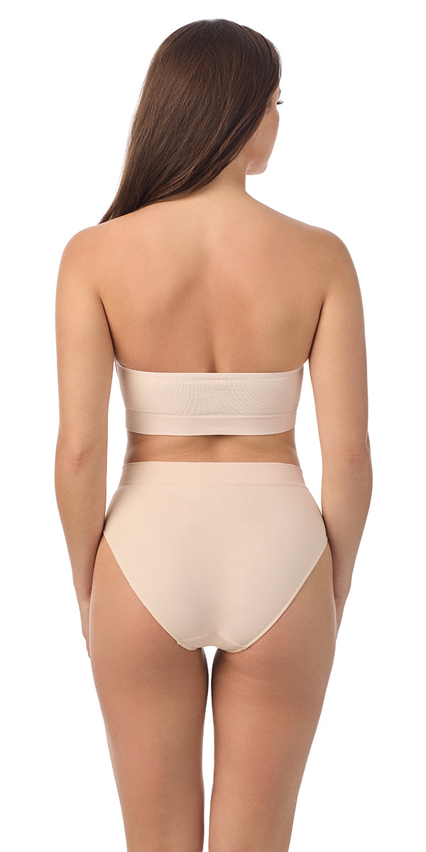 A lady wearing natural Seamless Comfort Wireless Bandeau 