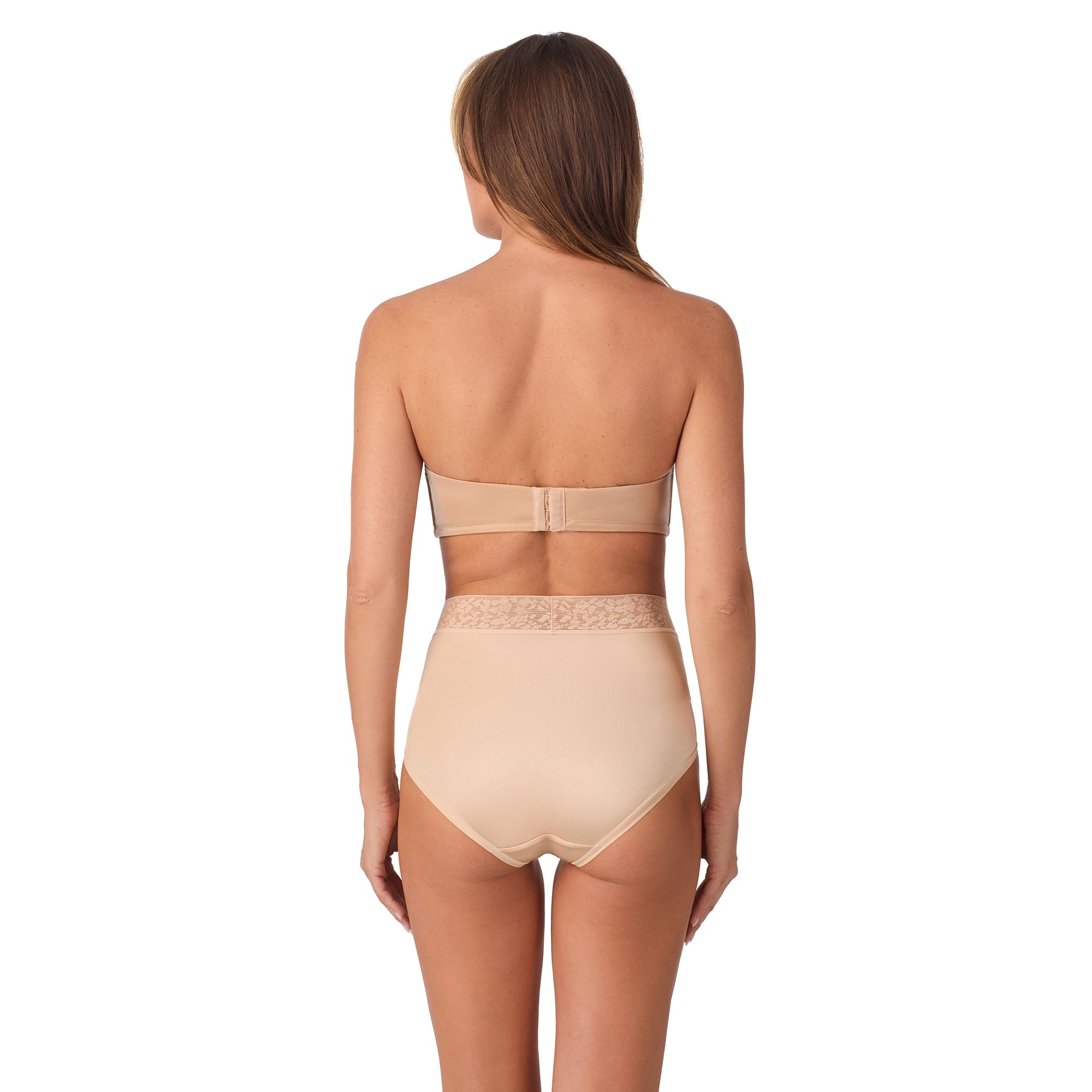 A lady wearing Safari Strapless Bra in Sahara