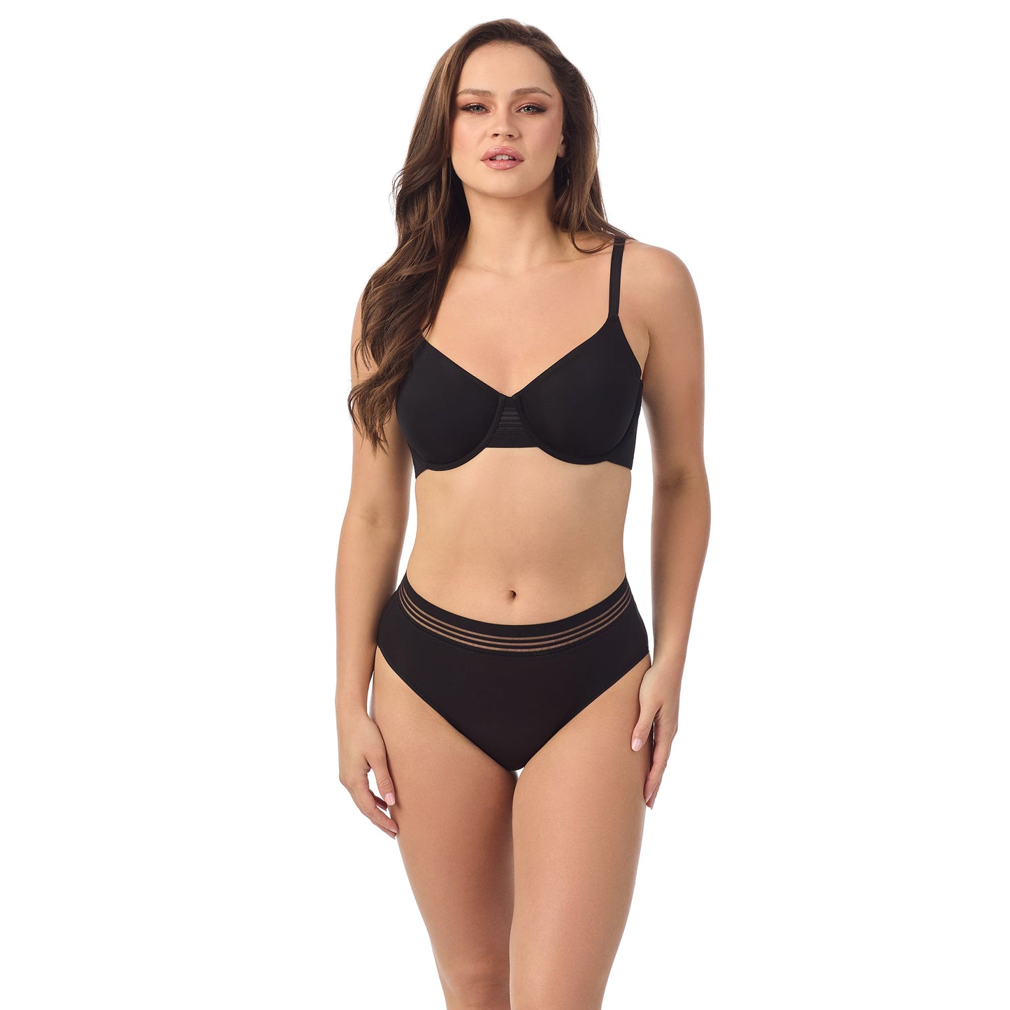 A lady wearing Second Skin Minimizer Black