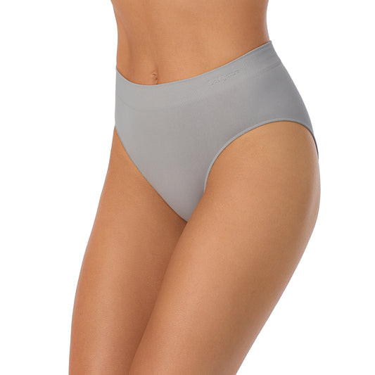 A Lady Wearing Seamless Comfort Hipster - Smoke posing side angle view