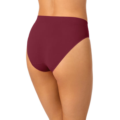 A Lady Wearing Seamless Comfort Bikini - Currant posing back view