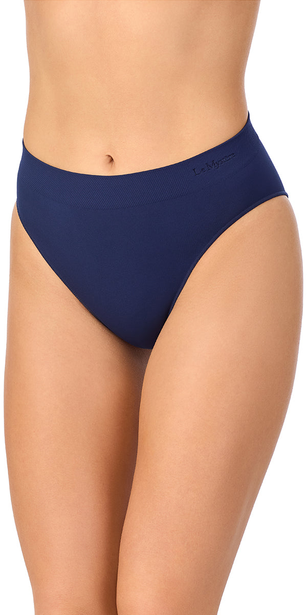 A Seamless Comfort Bikini in True Navy