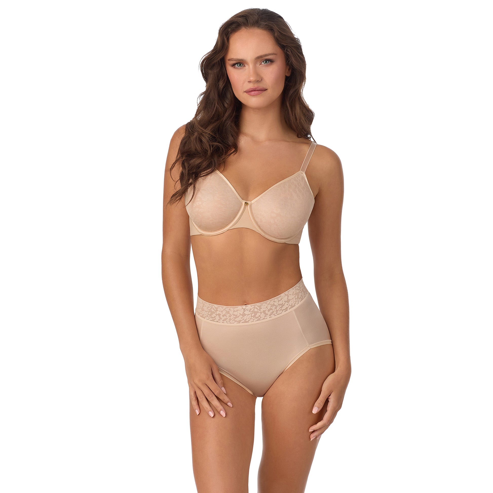 A Lady Wearing Safari Full Coverage Contour Spacer - Sahara facing front view