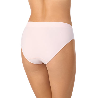 A lady wearing Seamless Comfort Bikini Cameo