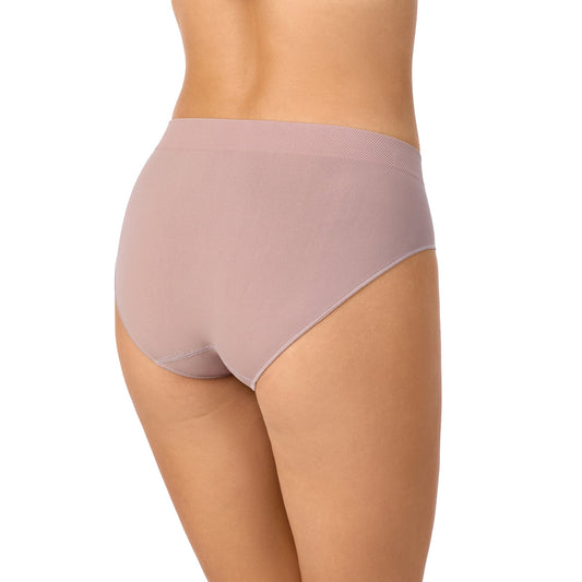 A lady wearing Seamless Comfort Hipster Mink