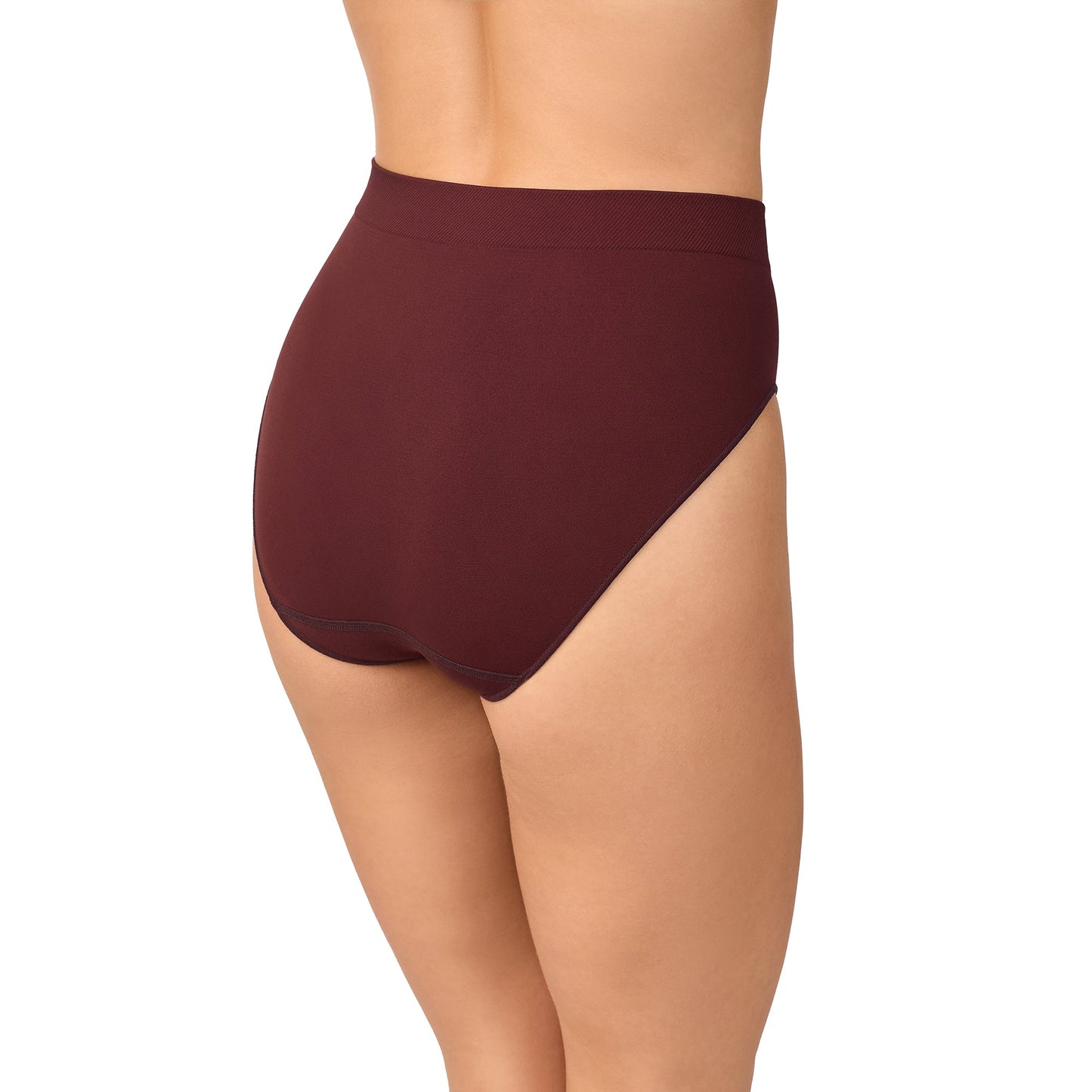 A lady wearing Seamless Comfort Hi Cut in Espresso
