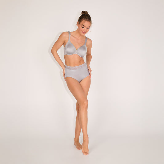 A Lady Wearing Safari Unlined - Smoke