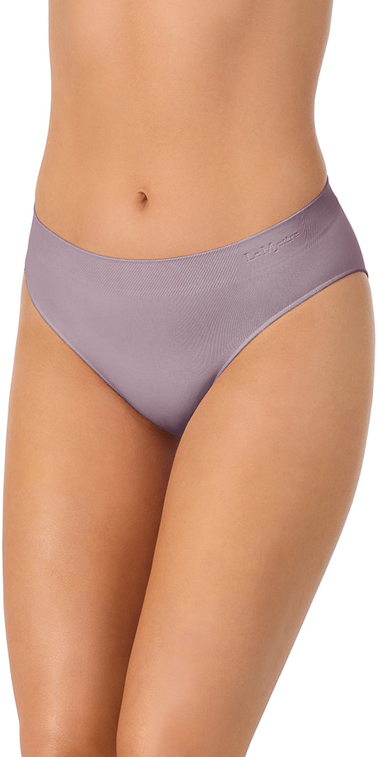 A lady wearing ash Seamless Comfort Bikini