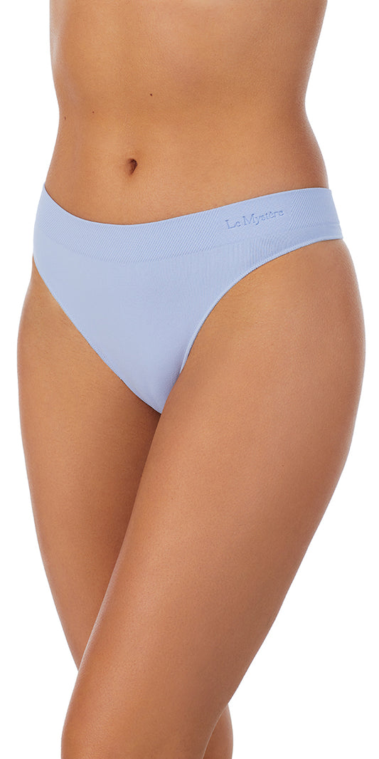 A lady wearing blue wave seamless comfort thong.