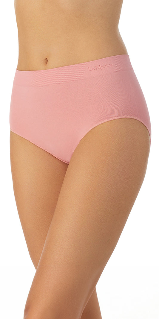 A lady wearing Rose Bud seamless comfort brief