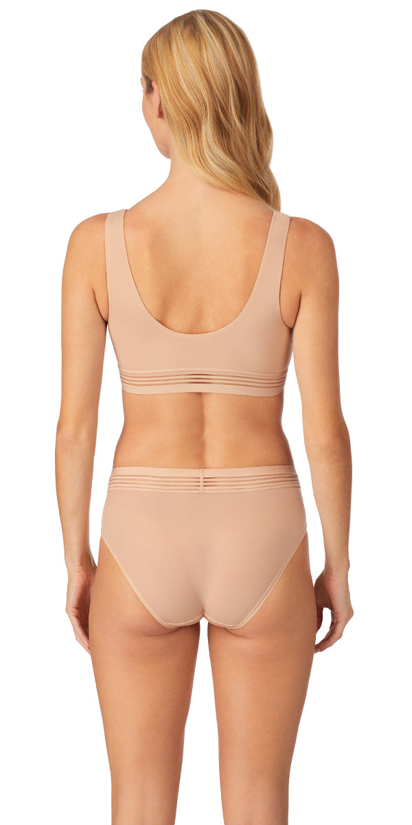 Le Mystere's Second Skin Uplift T-shirt Bra in Natural & Charcoal