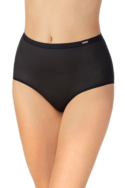 A lady wearing a black infinite comfort brief.