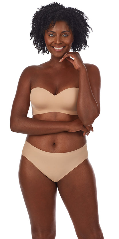 A lady wearing a natural smooth shape wireless strapless.