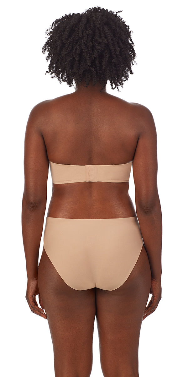 A lady wearing a natural smooth shape wireless strapless.